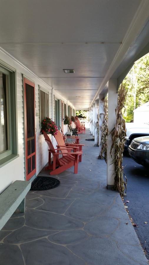 Cottage Place On Squam Lake - Suites Holderness Ngoại thất bức ảnh